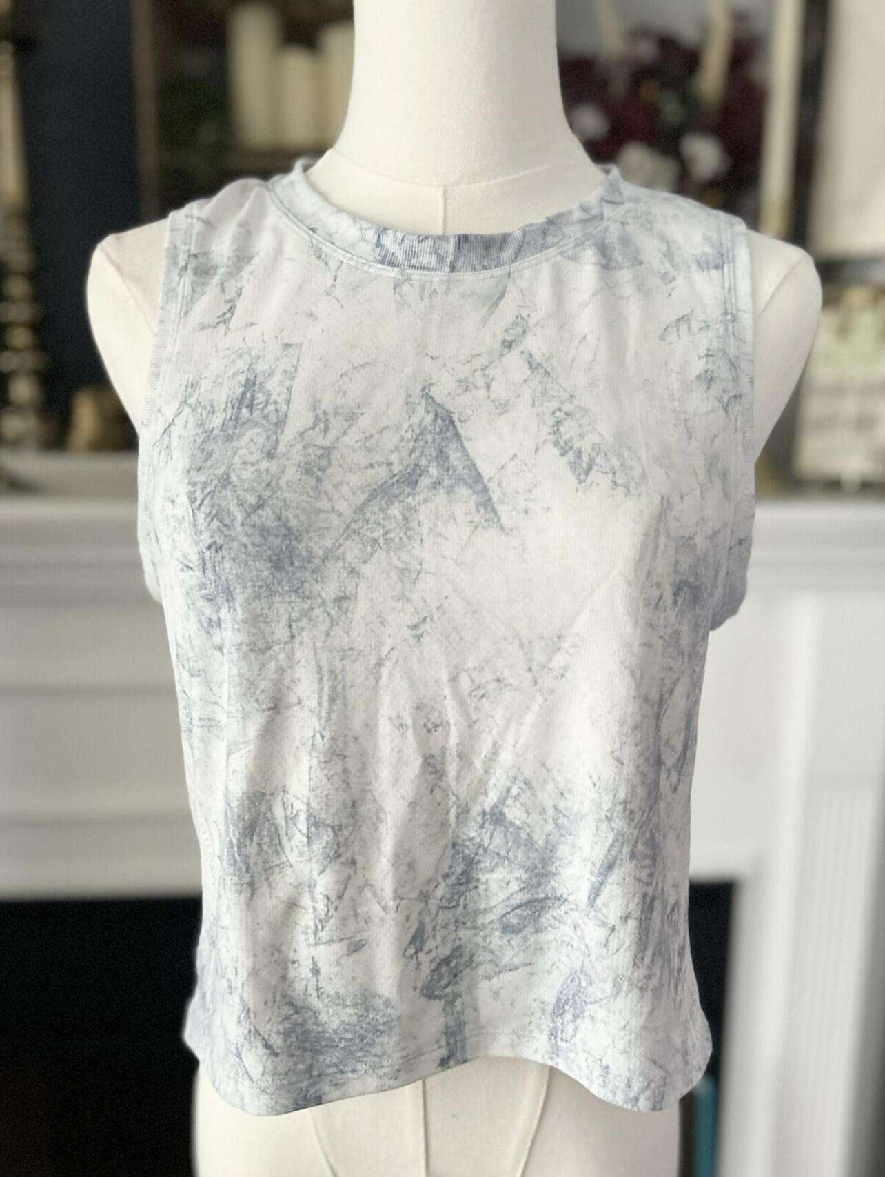 Lululemon White&Blue Tie Dye Style Women’s Muscle Tank Size Small